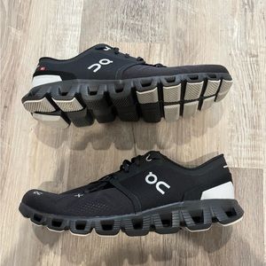 On Cloud X3 Sneakers